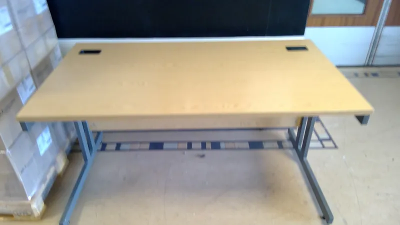 Beech with desk Metal Frame
