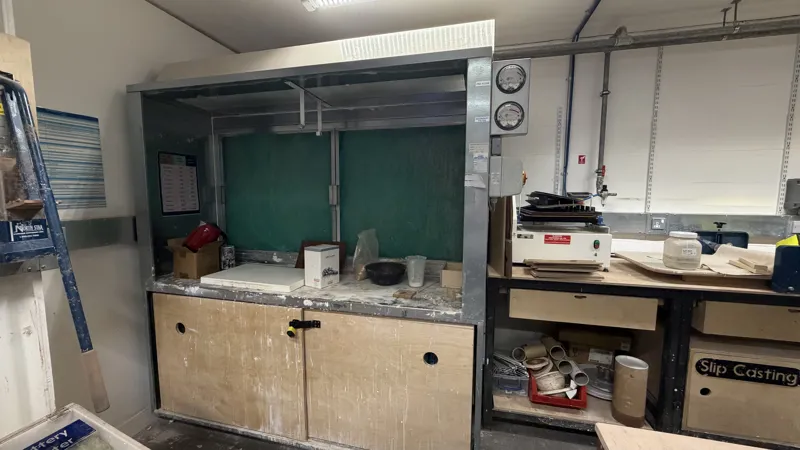 Spray booth