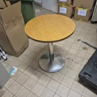 Round Table