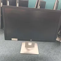 40 x HP 24-inch Widescreen Monitor