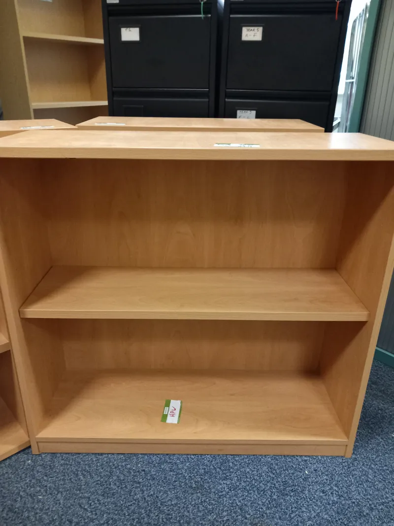 (5A) bookcase