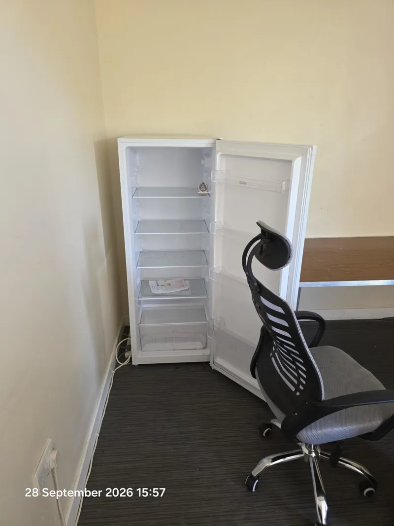 Fridge