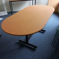 (4T)  Oval meeting table