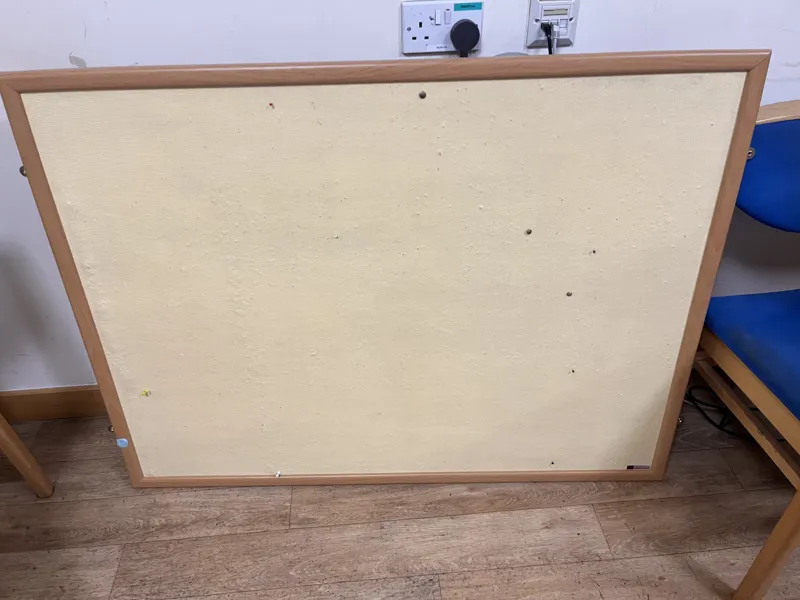 Wooden Framed Noticeboard / Pinboard