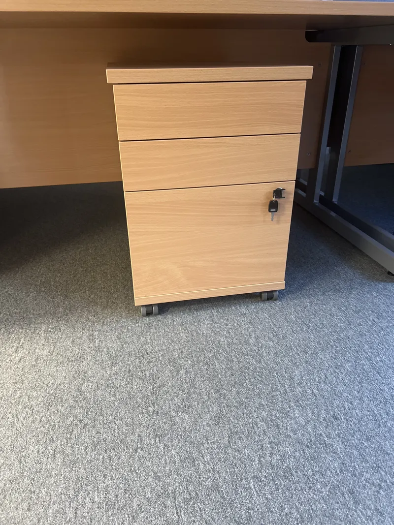 Light oak mobile storage pedestal with 3 drawers and lock